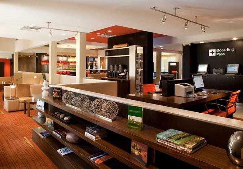 Courtyard By Marriott Orlando Airport Otel Dış mekan fotoğraf