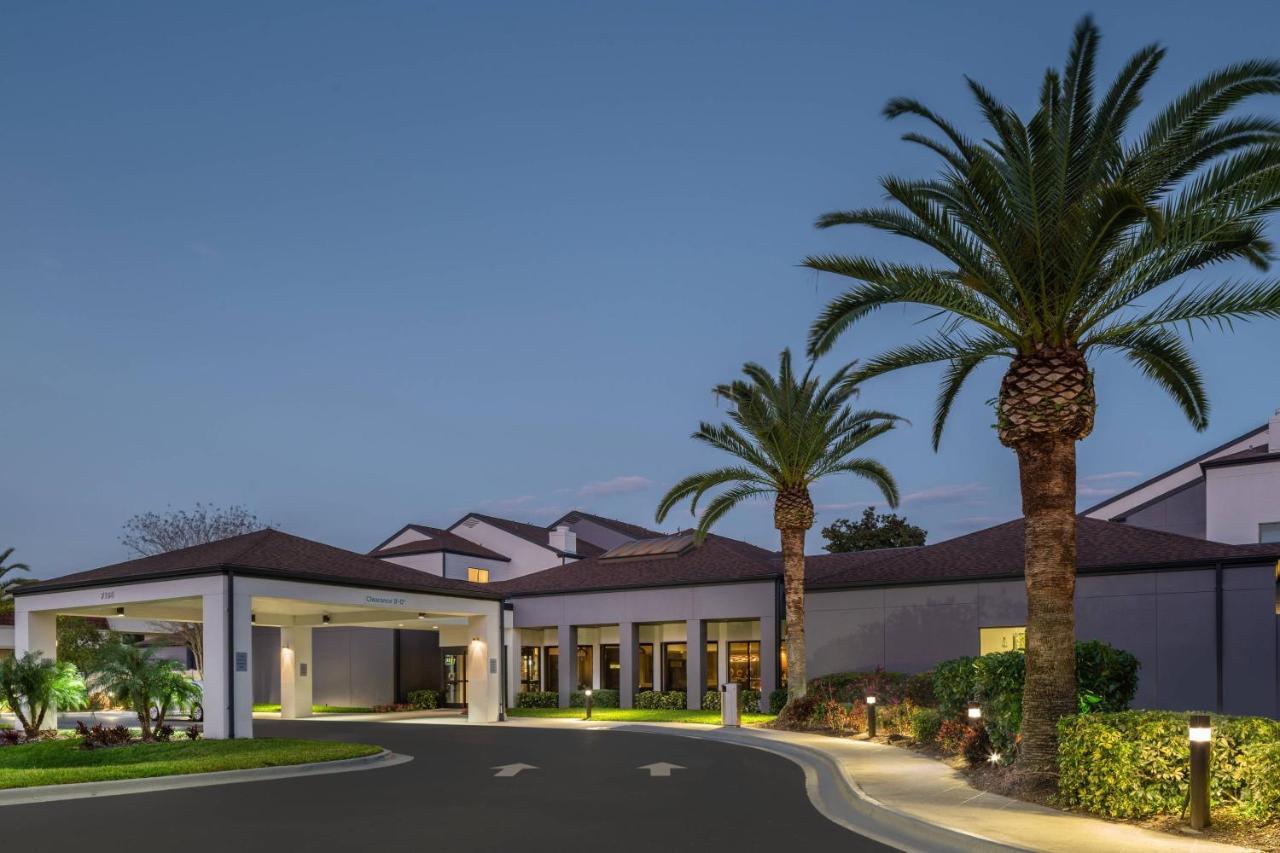 Courtyard By Marriott Orlando Airport Otel Dış mekan fotoğraf