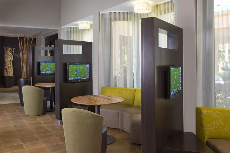 Courtyard By Marriott Orlando Airport Otel Dış mekan fotoğraf
